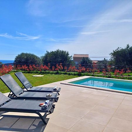 Villa Ogradina Near Pula With Sea View For 5 Persons Only 3 Km From The Beach Krnica Exteriör bild